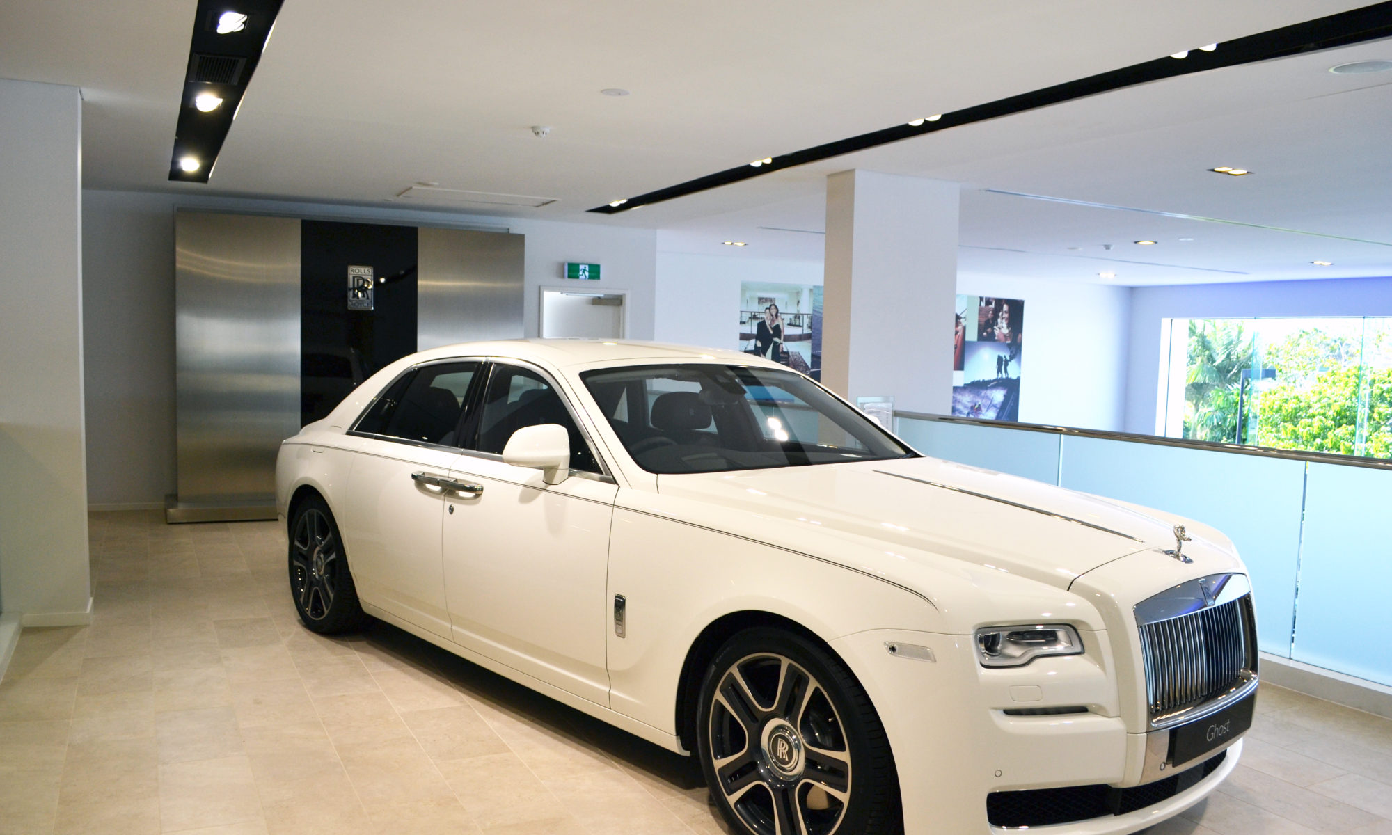 Sunshine Rolls Royce by Birchall & Partners Architects, Gold Coast
